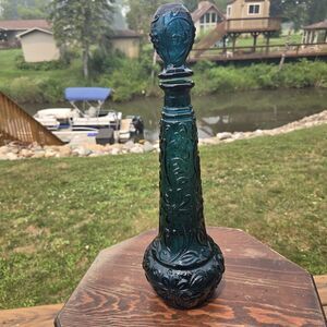 VTG Teal Blue Glass Decanter Embossed Daisy Bottle Fruit Stopper 15”